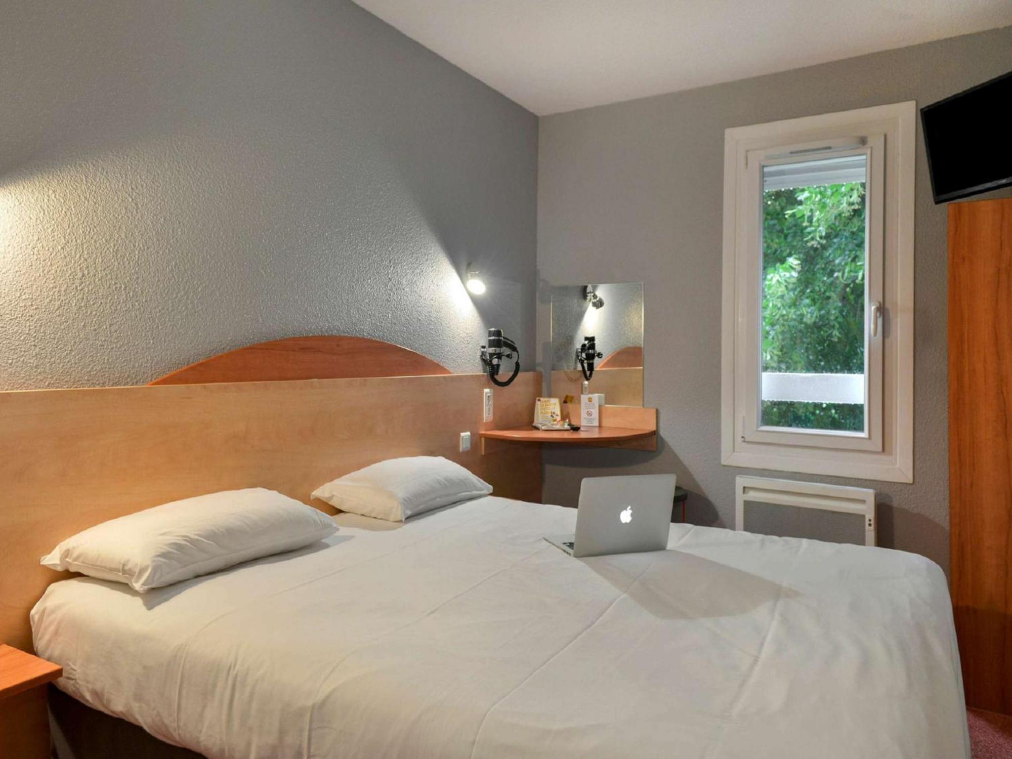 Kyriad Direct Orleans - La Chapelle St Mesmin Εξωτερικό φωτογραφία
