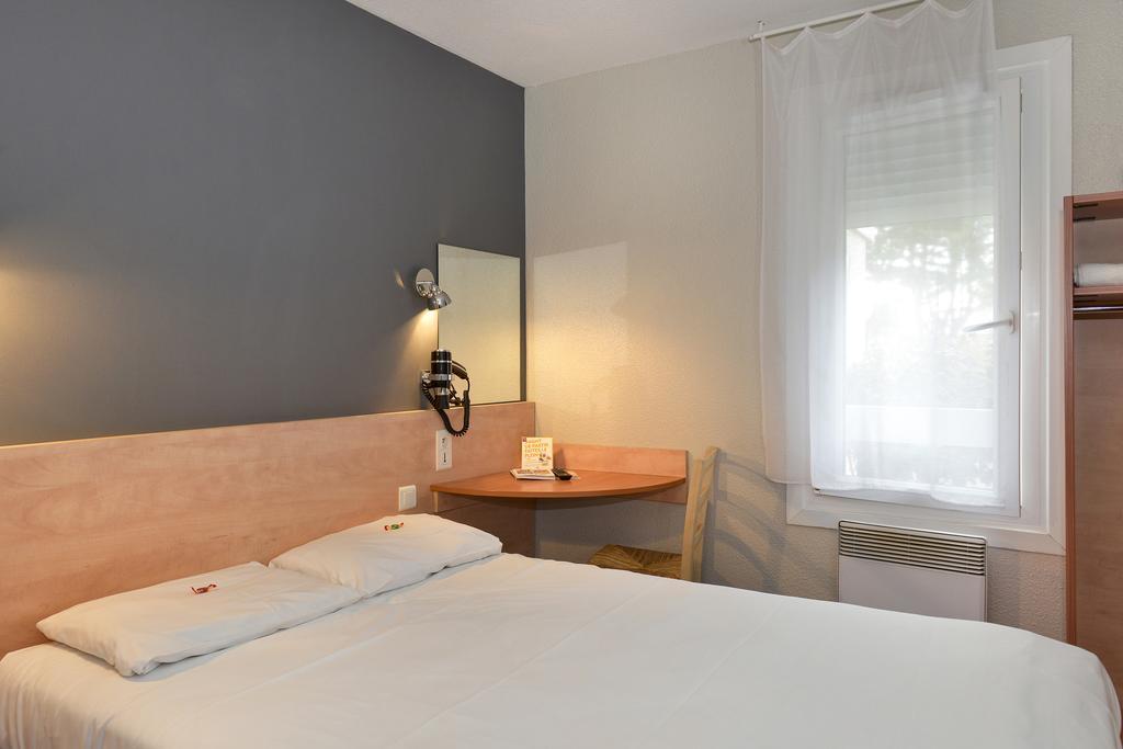 Kyriad Direct Orleans - La Chapelle St Mesmin Εξωτερικό φωτογραφία
